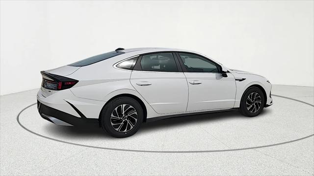 2026 Hyundai Sonata Hybrid Blue