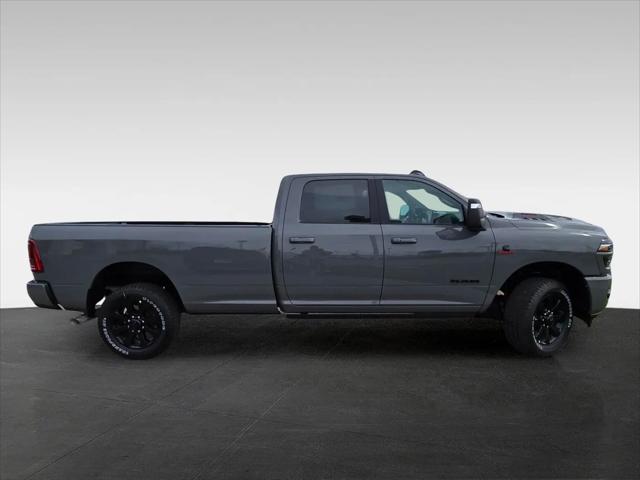 2026 Ram 3500 Laramie Crew Cab 4x4 8' Box