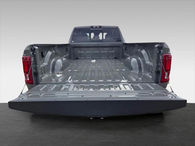 2026 Ram 3500 Laramie Crew Cab 4x4 8' Box
