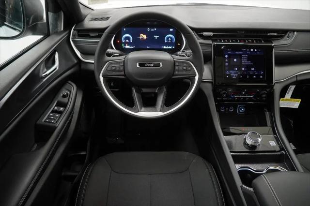 2026 Jeep Grand Cherokee Altitude 4x4