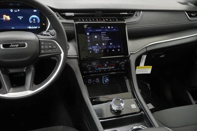 2026 Jeep Grand Cherokee Altitude 4x4