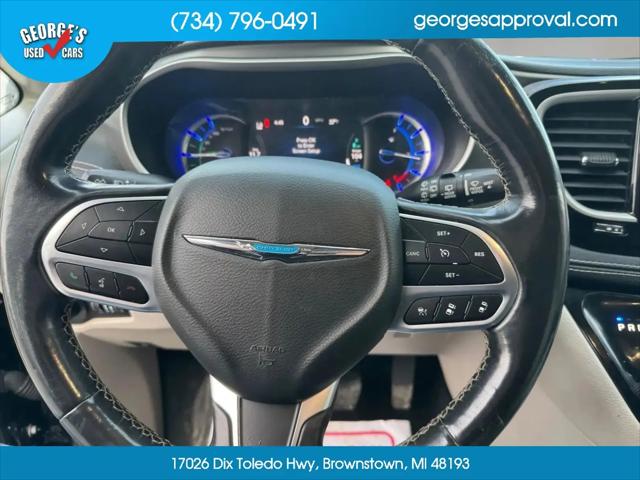 2021 Chrysler Pacifica Hybrid Touring L