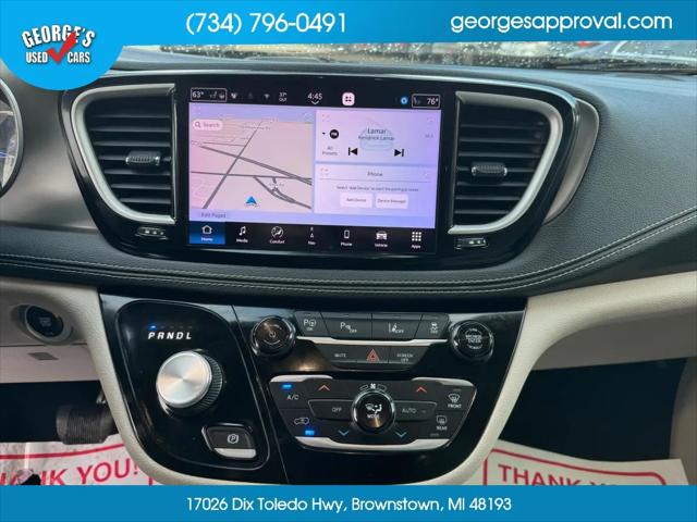 2021 Chrysler Pacifica Hybrid Touring L
