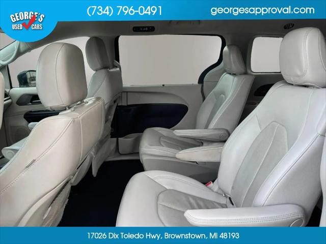 2021 Chrysler Pacifica Hybrid Touring L