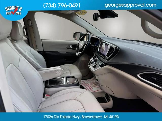 2021 Chrysler Pacifica Hybrid Touring L