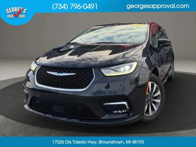 2021 Chrysler Pacifica Hybrid Touring L for sale in Brownstown, MI