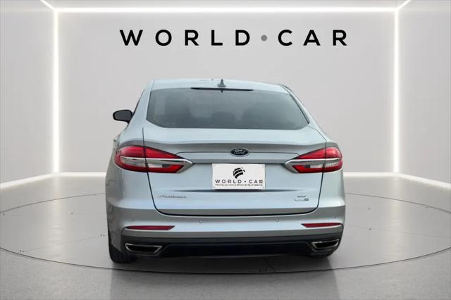2020 Ford Fusion SE
