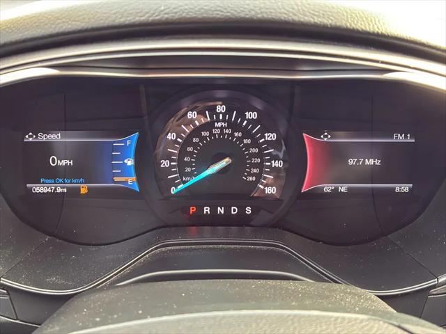 2020 Ford Fusion SE