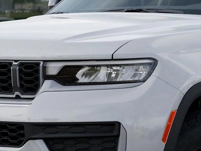 2026 Jeep Grand Cherokee L Altitude 4x4