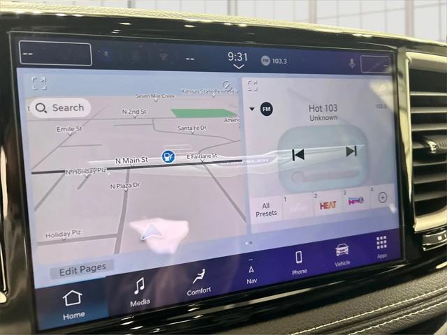 2026 Chrysler Pacifica Select AWD