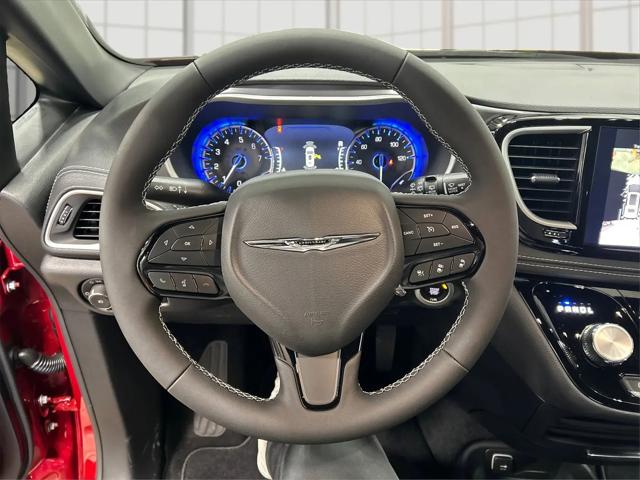 2026 Chrysler Pacifica Select AWD