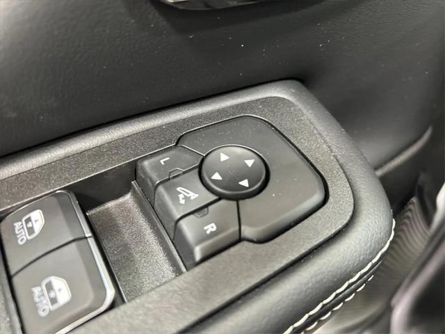 2026 Ram 1500 Limited Crew Cab 4x4 5'7" Box
