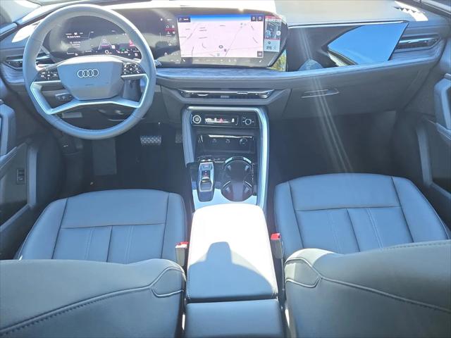 2025 Audi Q5 Premium TFSI quattro S tronic