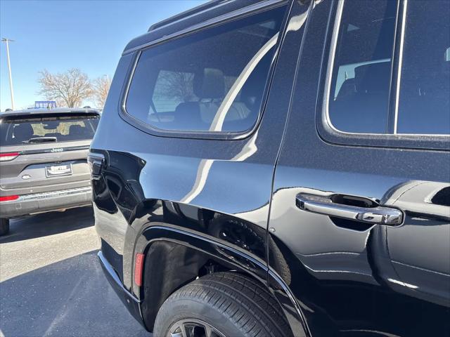 2026 Jeep Grand Wagoneer Summit Obsidian 4x4