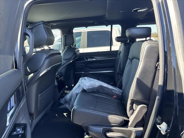 2026 Jeep Grand Wagoneer Summit Obsidian 4x4