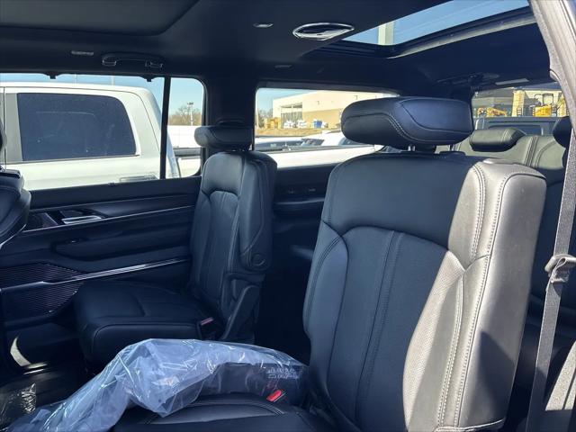 2026 Jeep Grand Wagoneer Summit Obsidian 4x4