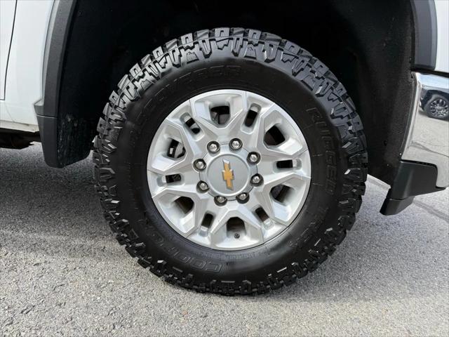 2023 Chevrolet Silverado 2500HD 4WD Crew Cab Standard Bed LT