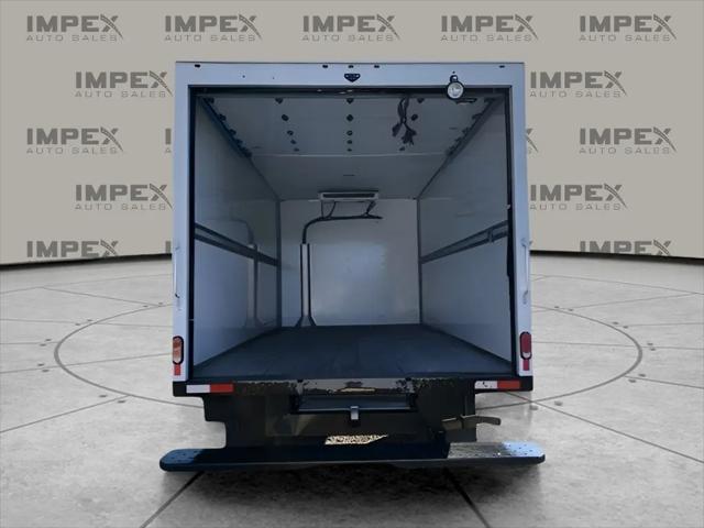 2024 Chevrolet Express Cutaway Work Van