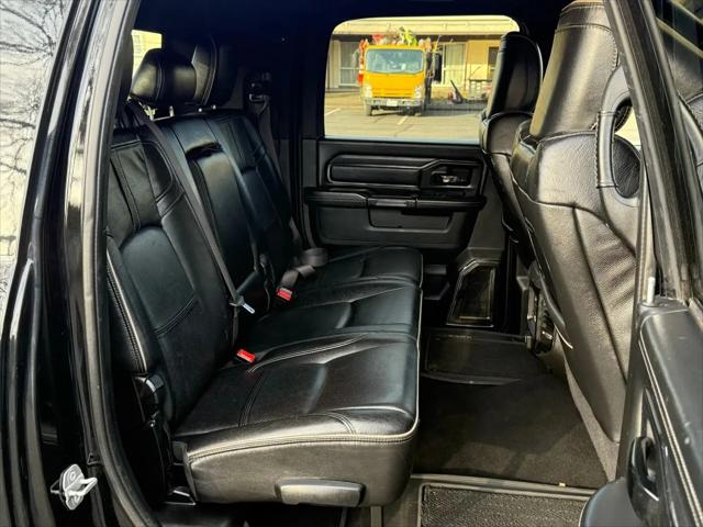 2022 Ram 3500 Limited Mega Cab 4x4 6'4" Box
