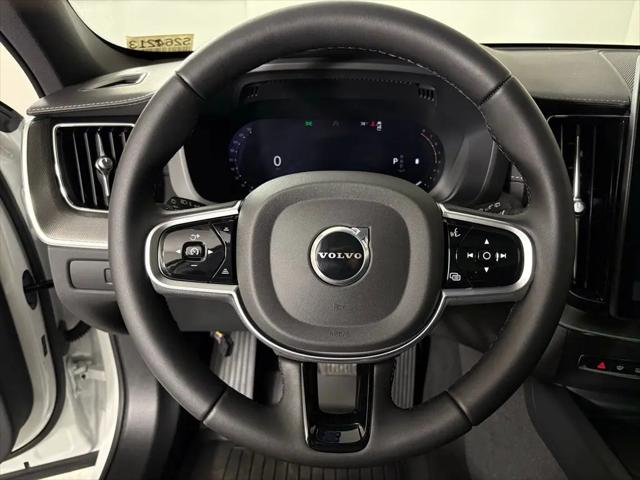 2026 Volvo XC60 B5 Ultra Black Edition