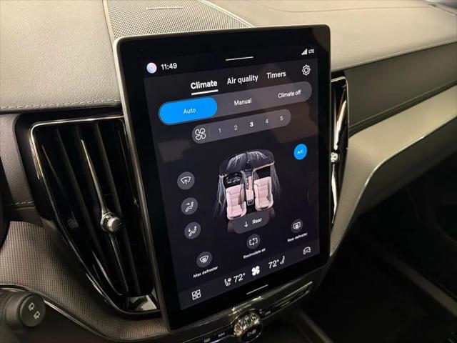 2026 Volvo XC60 B5 Ultra Black Edition