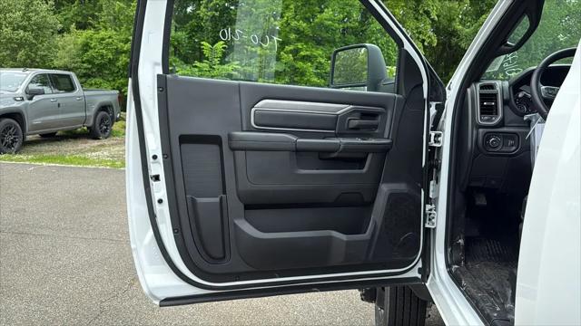 2026 Ram 5500 Tradesman/Big Horn