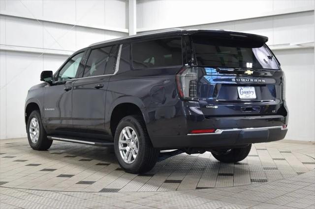 2026 Chevrolet Suburban LT, 4WD