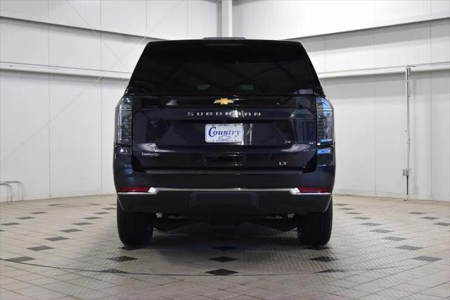 2026 Chevrolet Suburban LT, 4WD