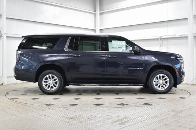 2026 Chevrolet Suburban LT, 4WD