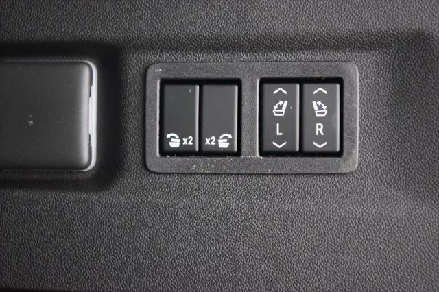 2026 Chevrolet Suburban LT, 4WD