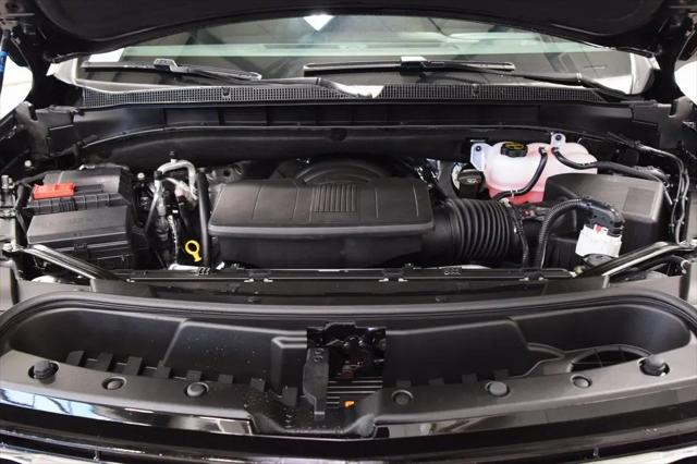 2026 Chevrolet Suburban LT, 4WD