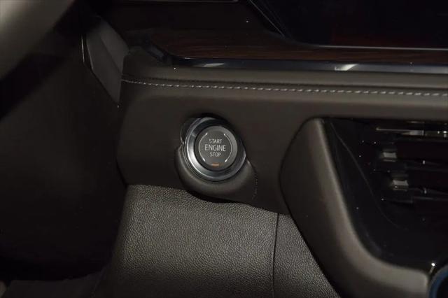 2026 Chevrolet Suburban LT, 4WD