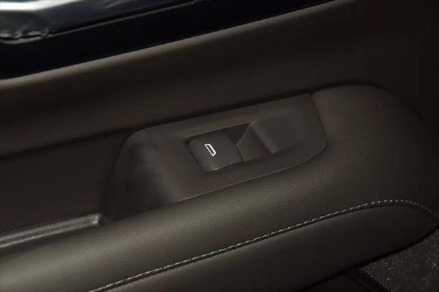 2026 Chevrolet Suburban LT, 4WD