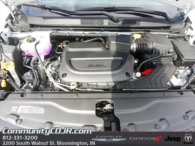 2026 Chrysler Voyager LX