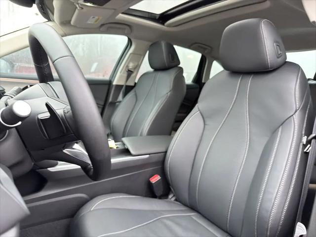 2025 Acura TLX Technology Package
