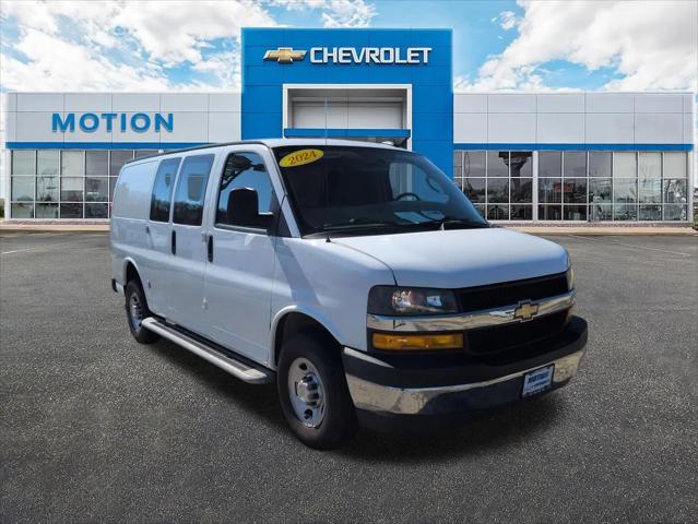 2024 Chevrolet Express Cargo Van RWD 2500 Regular Wheelbase WT