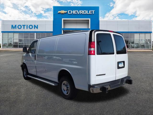 2024 Chevrolet Express Cargo Van RWD 2500 Regular Wheelbase WT