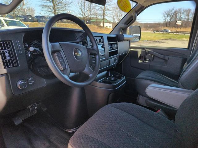 2024 Chevrolet Express Cargo Van RWD 2500 Regular Wheelbase WT