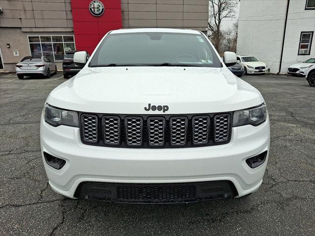 2019 Jeep Grand Cherokee Altitude 4x4 2019 Jeep Grand Cherokee Altitude 4x4