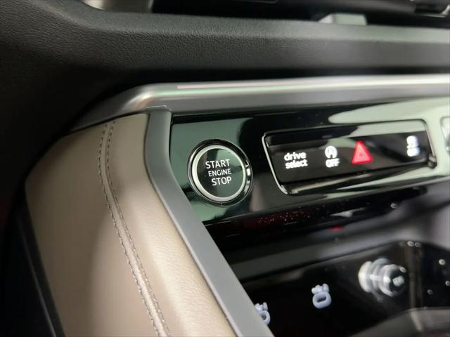2025 Audi Q5 Premium TFSI quattro S tronic