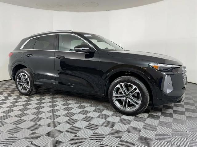 2025 Audi Q5 Premium TFSI quattro S tronic
