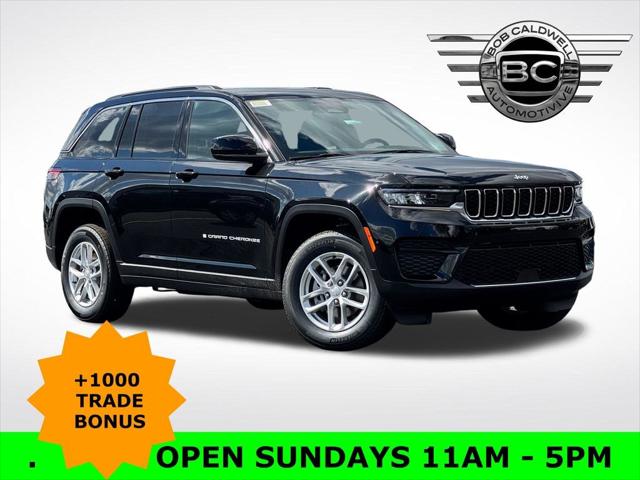 2026 Jeep Grand Cherokee GRAND CHEROKEE LAREDO X 4X4