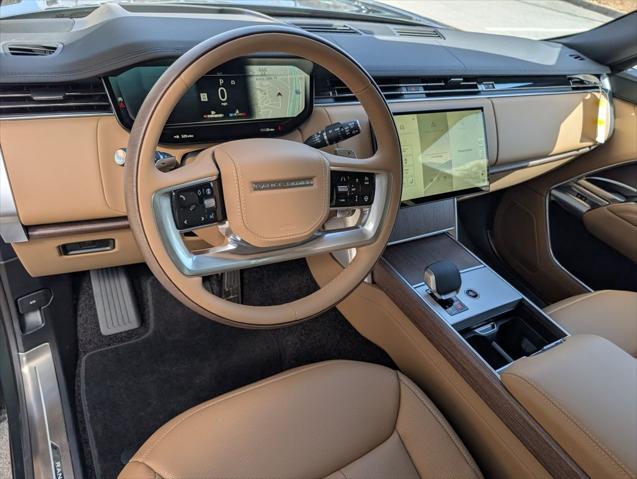 2026 Land Rover Range Rover P530 SE 7 Seat