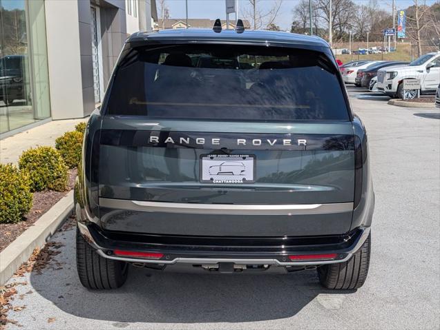 2026 Land Rover Range Rover P530 SE 7 Seat