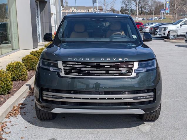 2026 Land Rover Range Rover P530 SE 7 Seat
