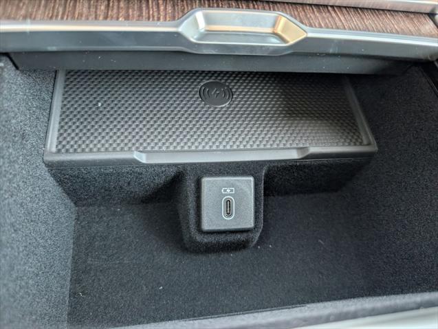 2026 Land Rover Range Rover P530 SE 7 Seat