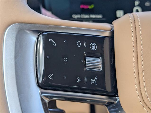 2026 Land Rover Range Rover P530 SE 7 Seat