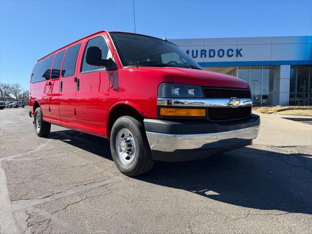 2024 Chevrolet Express Passenger RWD 3500 Extended Wheelbase LT