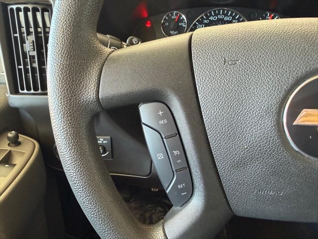 2024 Chevrolet Express Passenger RWD 3500 Extended Wheelbase LT