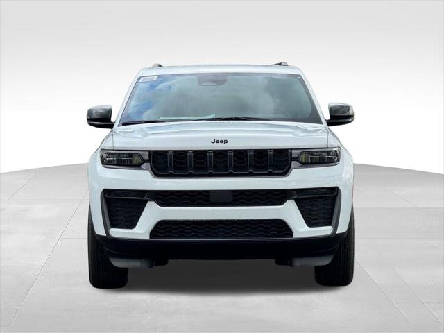 2026 Jeep Grand Cherokee Altitude 4x4